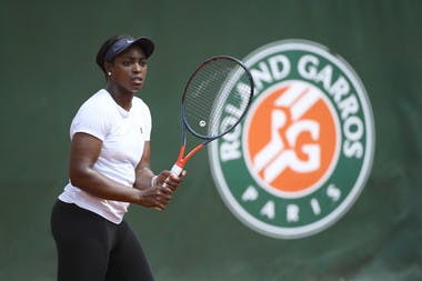 Sloane Stephens practises