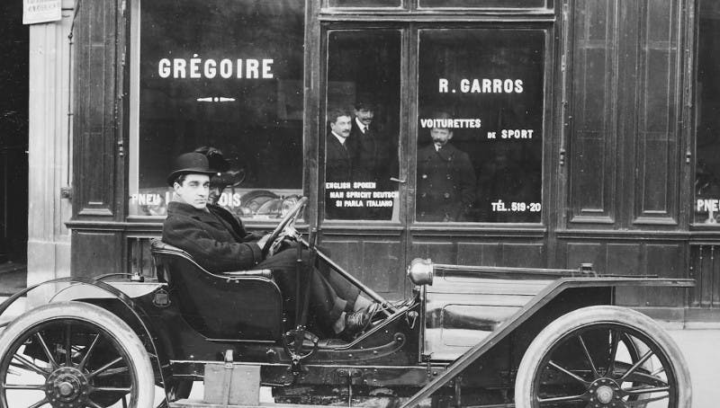 Roland Garros aviateur et Max Decugis.