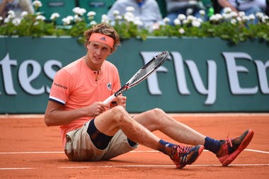 Alexander Zverev  à terre