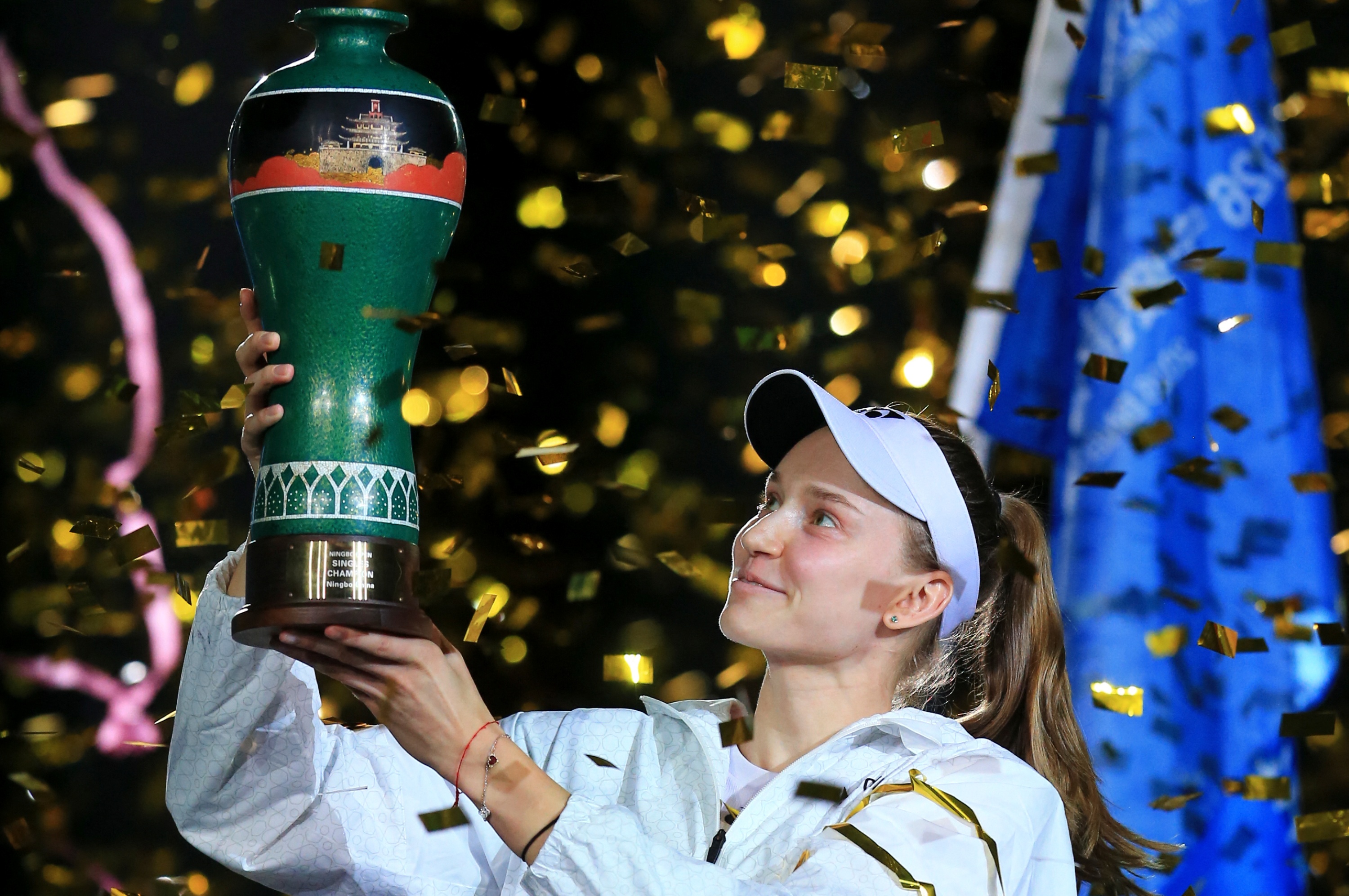 Elena Rybakina / Photocall trophée - WTA 500 Ningbo