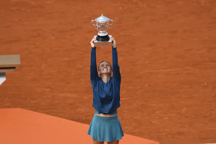 Simona Halep, Roland Garros 2018, Simple Dames, Remise de Prix Simona Halep, Roland Garros 2018, Simple Dames, Remise de Prix