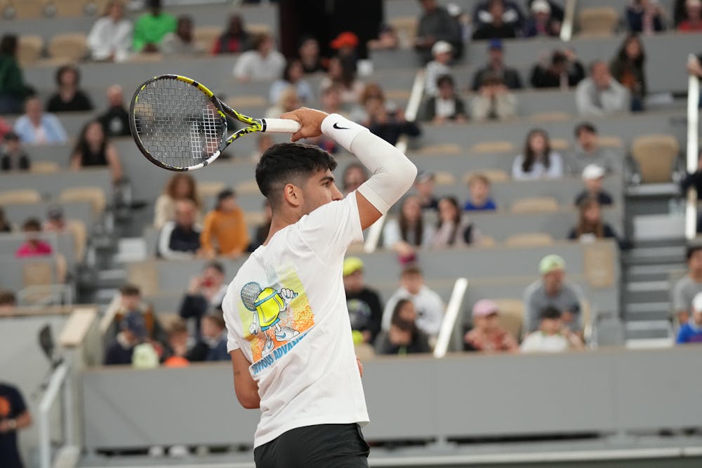 Carlos Alcaraz, practice, Roland-Garros 2024