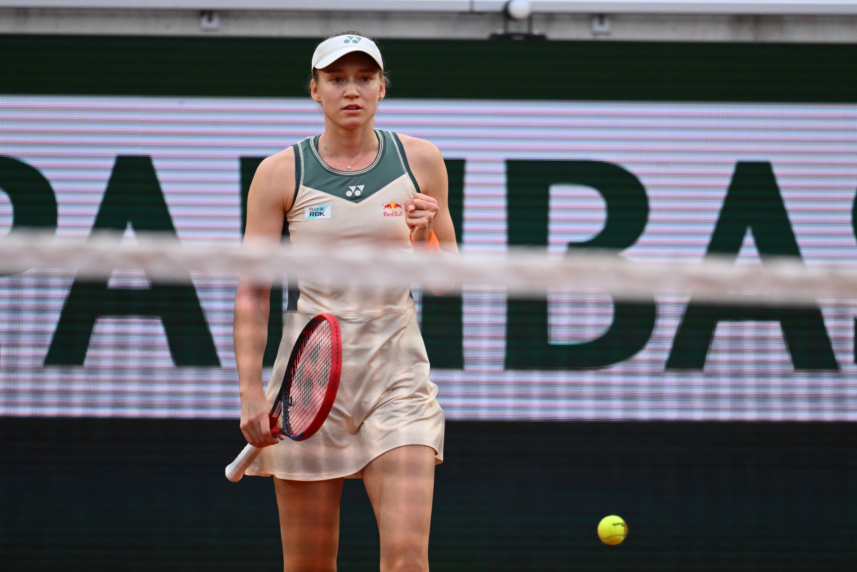 Elena Rybakina, first round, Roland-Garros 2024