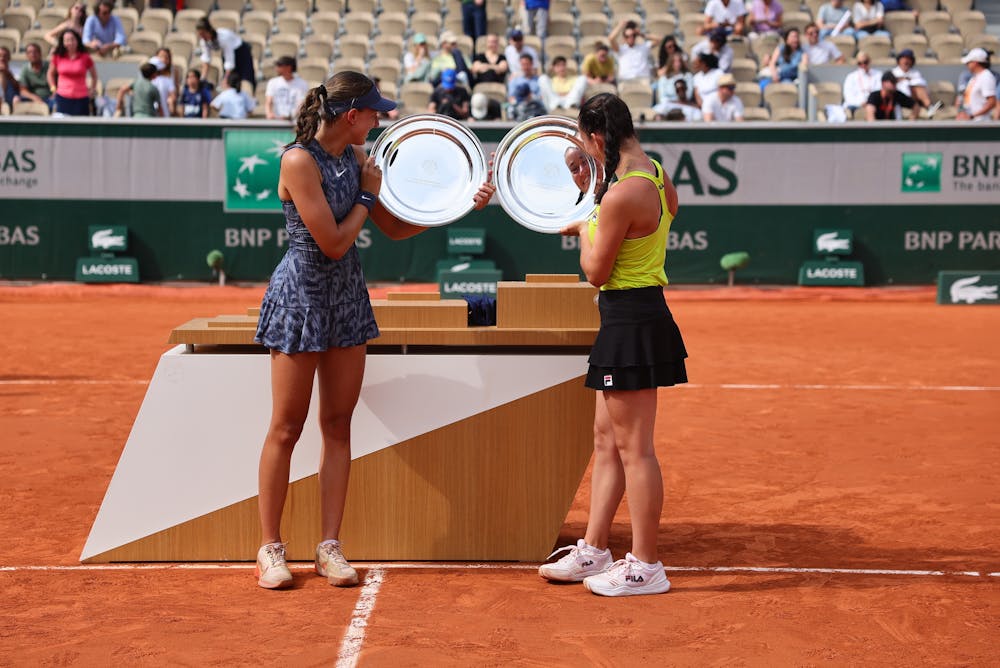Tereza Valentova & Renata Jamrichova / finale double filles, Roland-Garros 2024