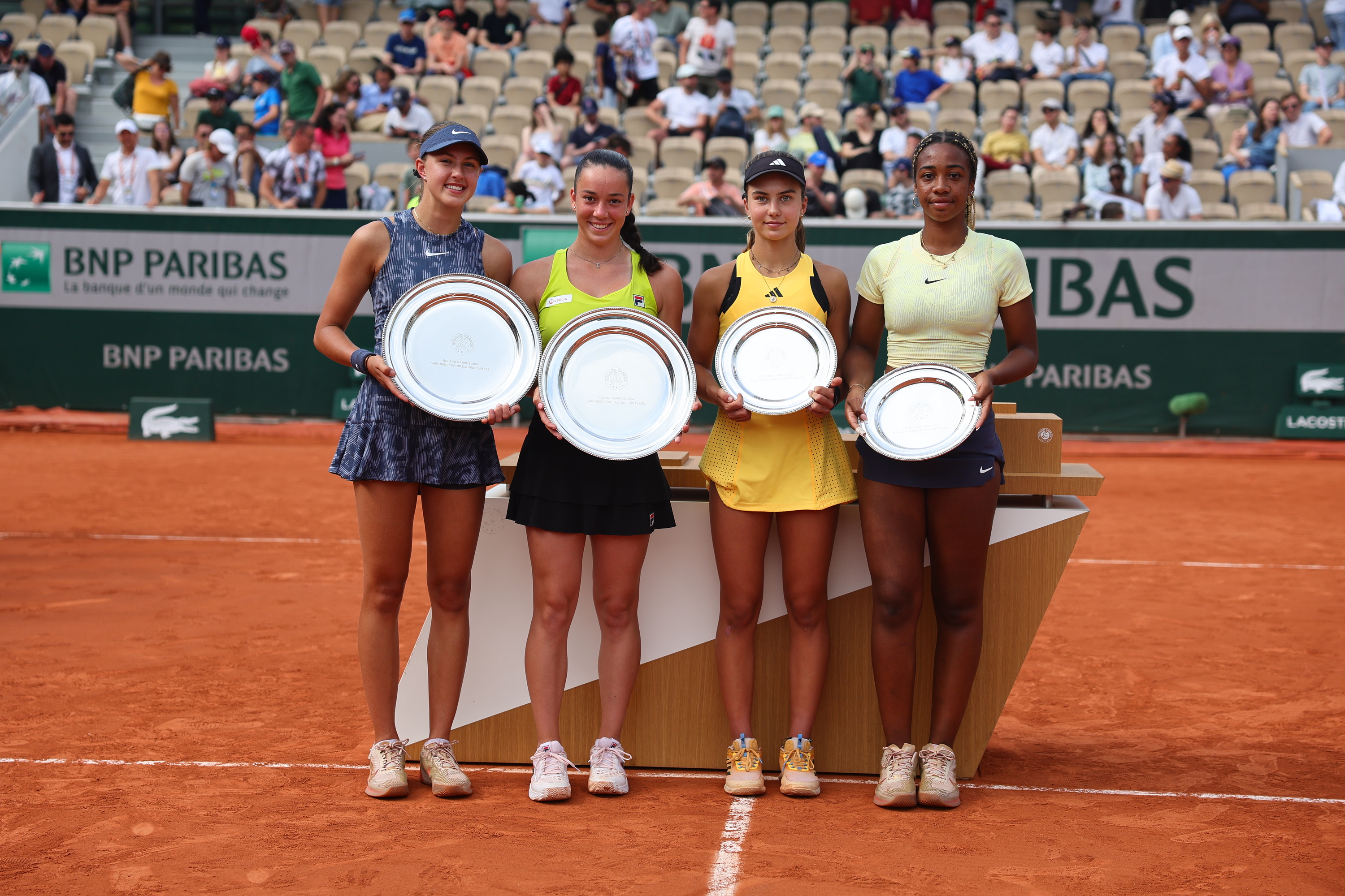 Renata Jamrichova, Tereza Valentova, Iva Jovic, Tyra Caterina Grant, finale, double filles, trophées, Roland-Garros 2024