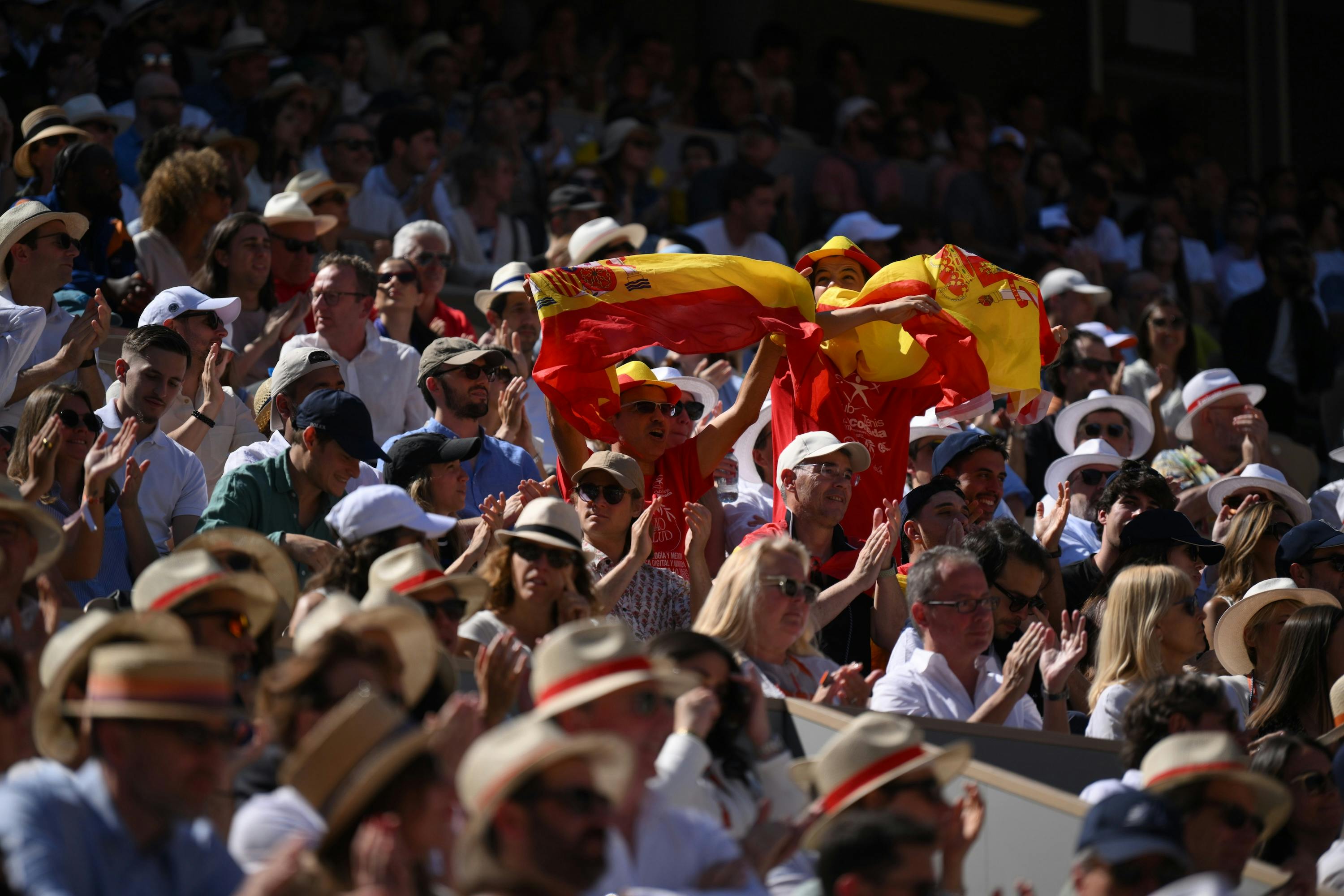 Spanish fans, men's final, Roland-Garros 2024