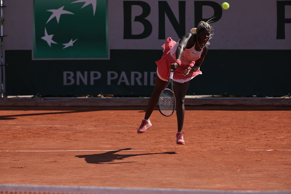 Clervie Ngounoue, girls' singles, first round, Roland-Garros 2023