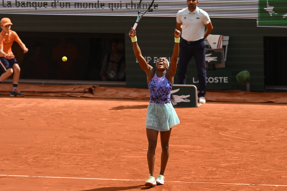 coco gauff nb outfit