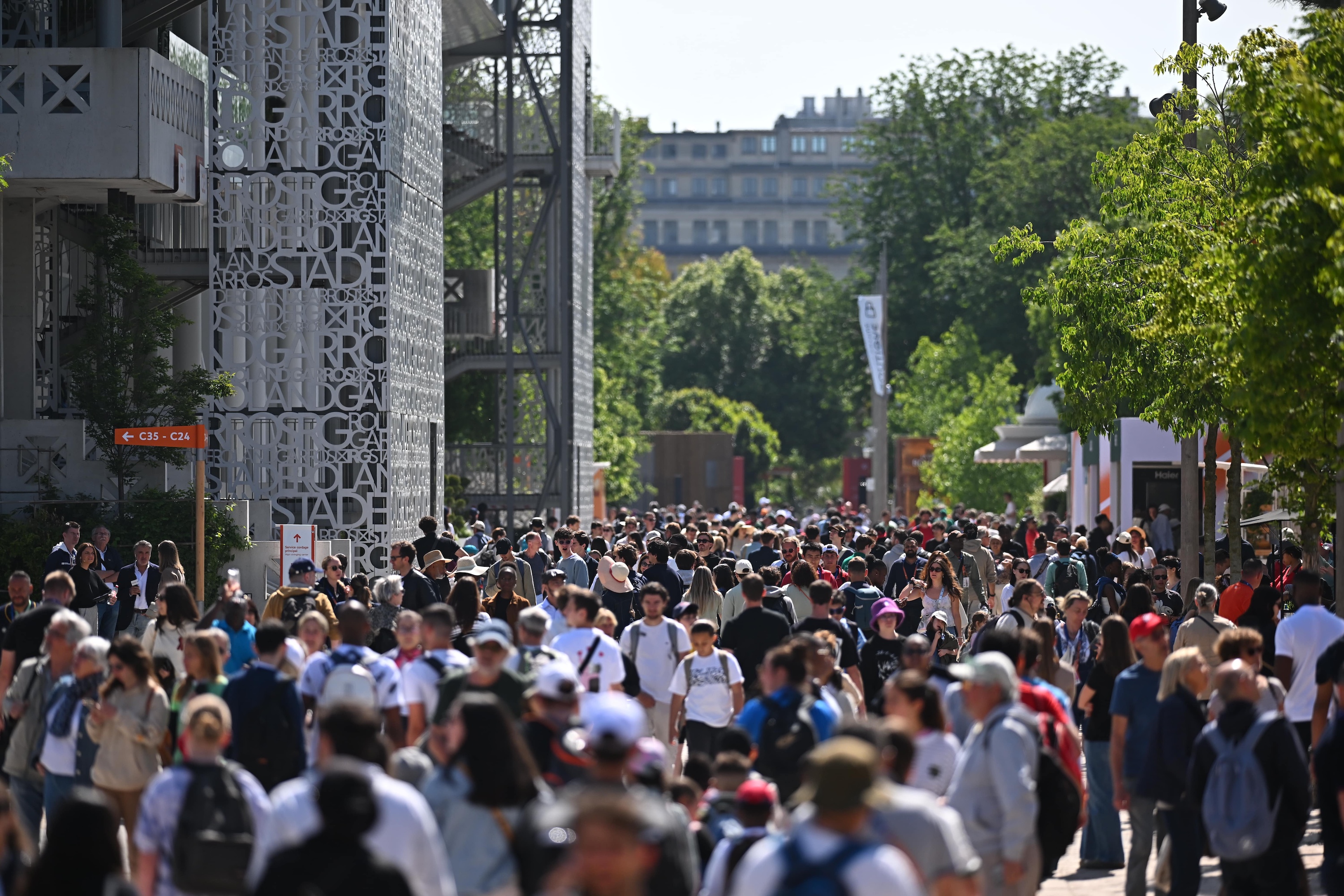 Roland-Garros 2025 on Day 1 of Qualifying