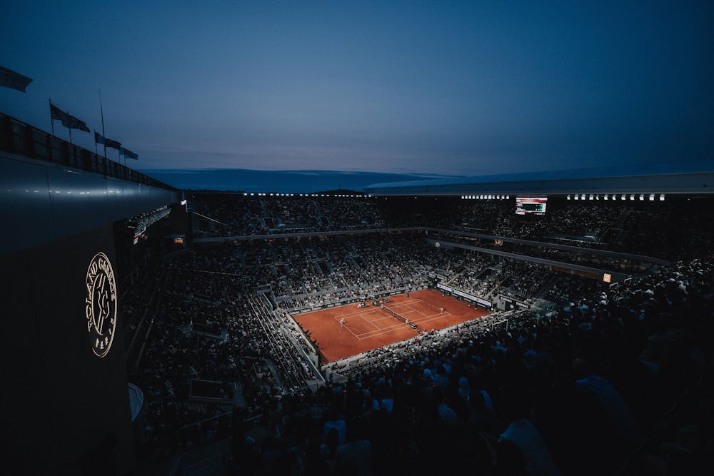 Court Philippe-Chatrier at night, Roland-Garros 2025