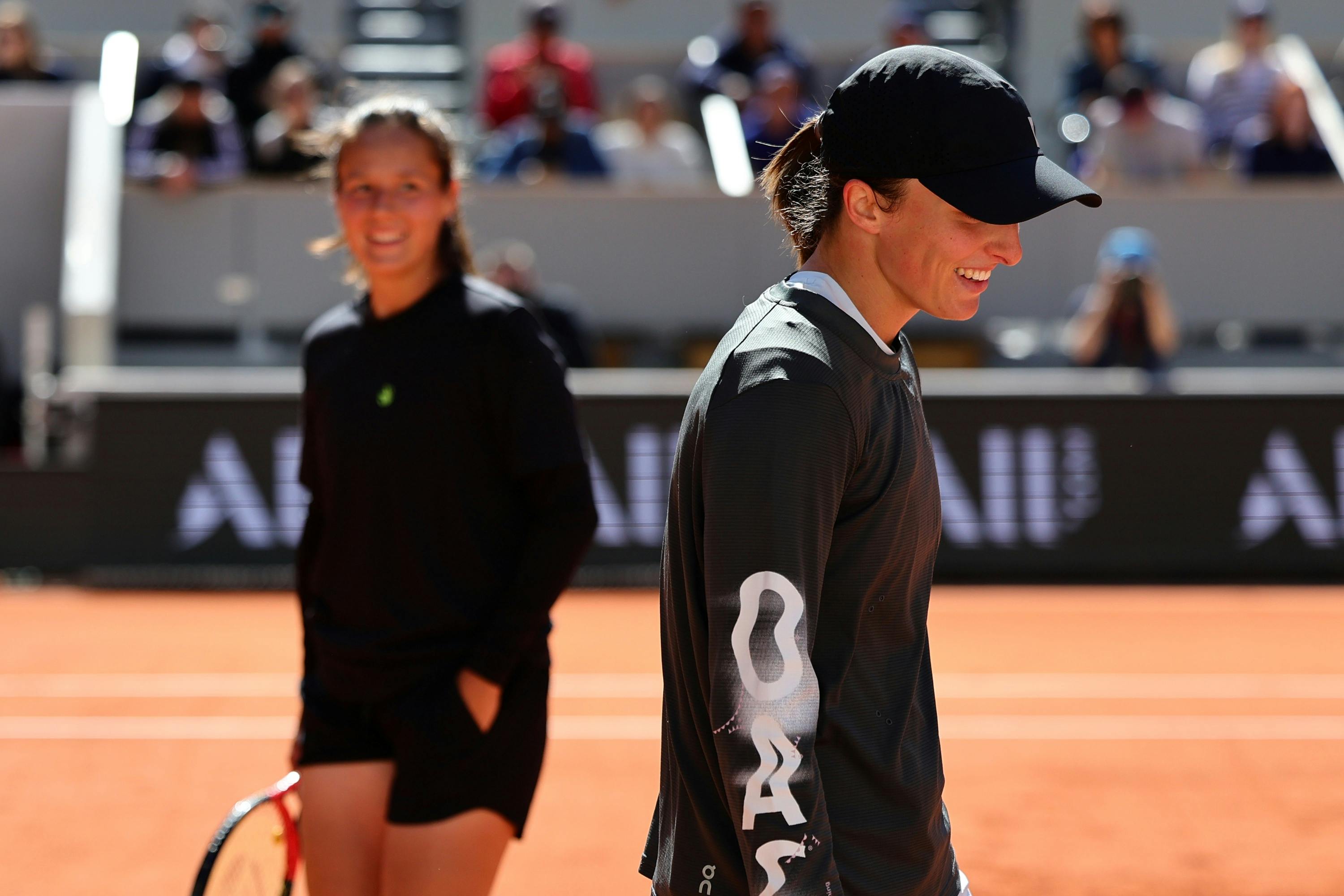 Daria Kasatkina & Iga Swiatek / Practice Roland-Garros 2025