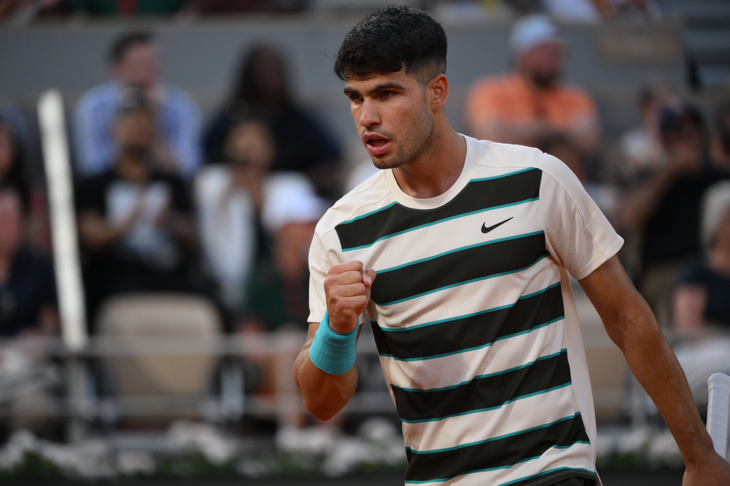 Carlos Alcaraz, Roland-Garros 2025, third round