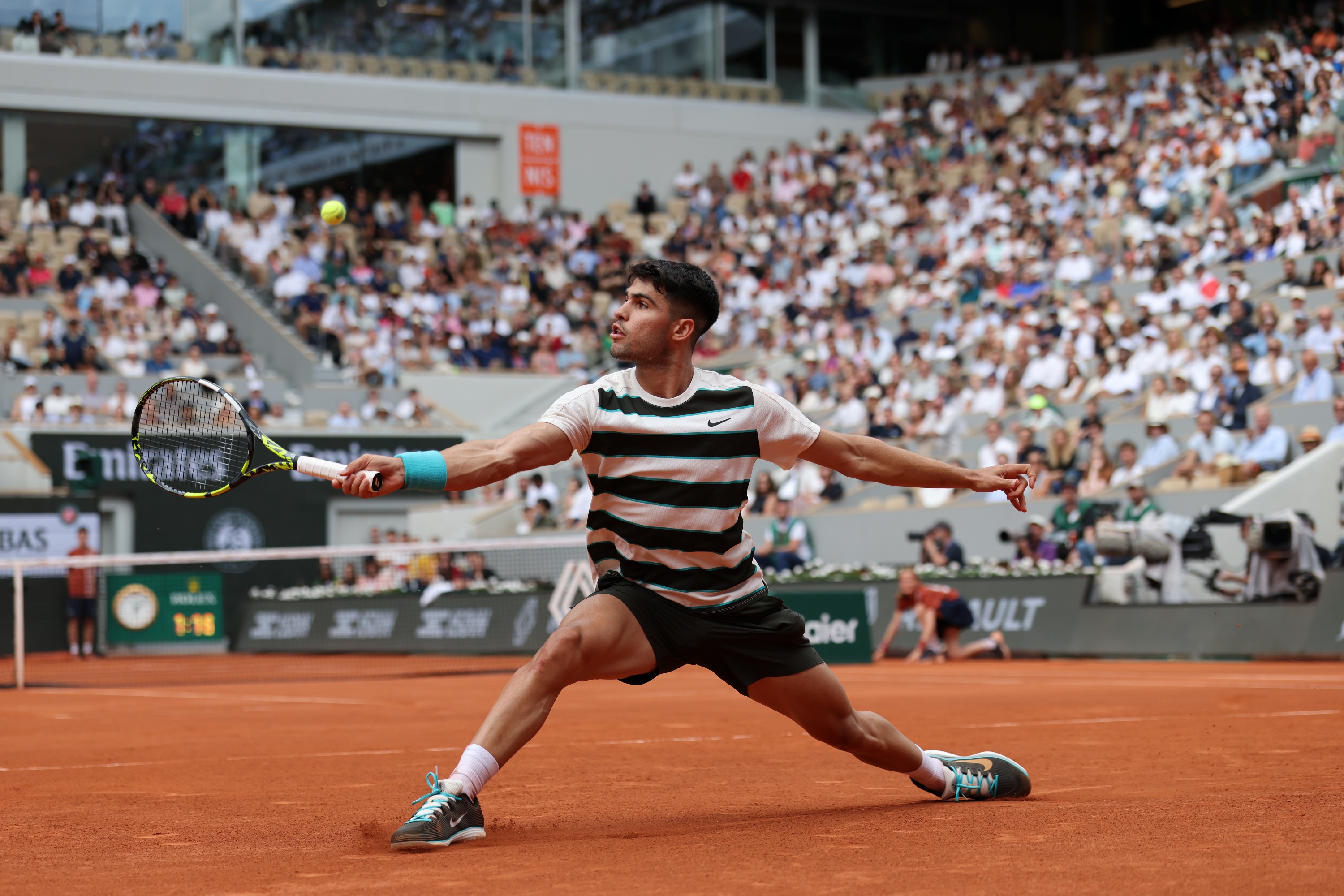 Carlos Alcaraz / Huitièmes de finale, Roland-Garros 2025