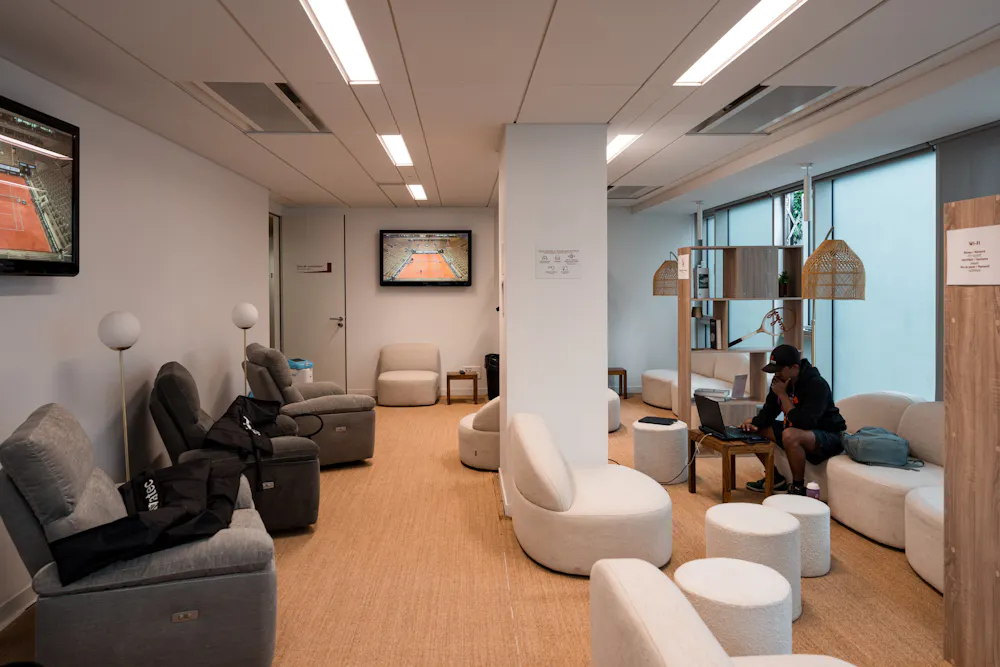 Salle de r&eacute;cup&eacute;ration / Roland-Garros 2025