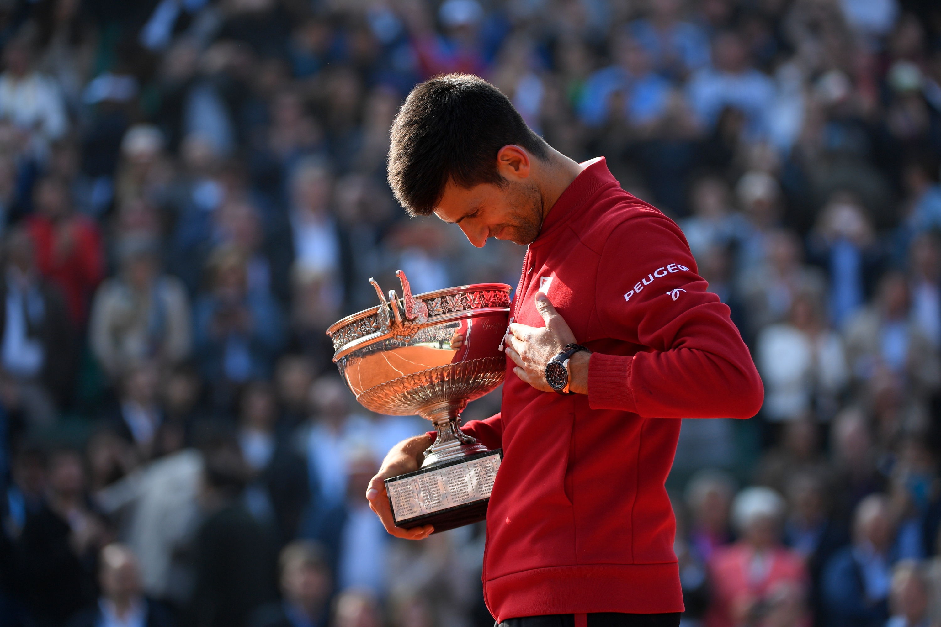 Novak Djokovic / Photocall trophée Roland-Garros 2016