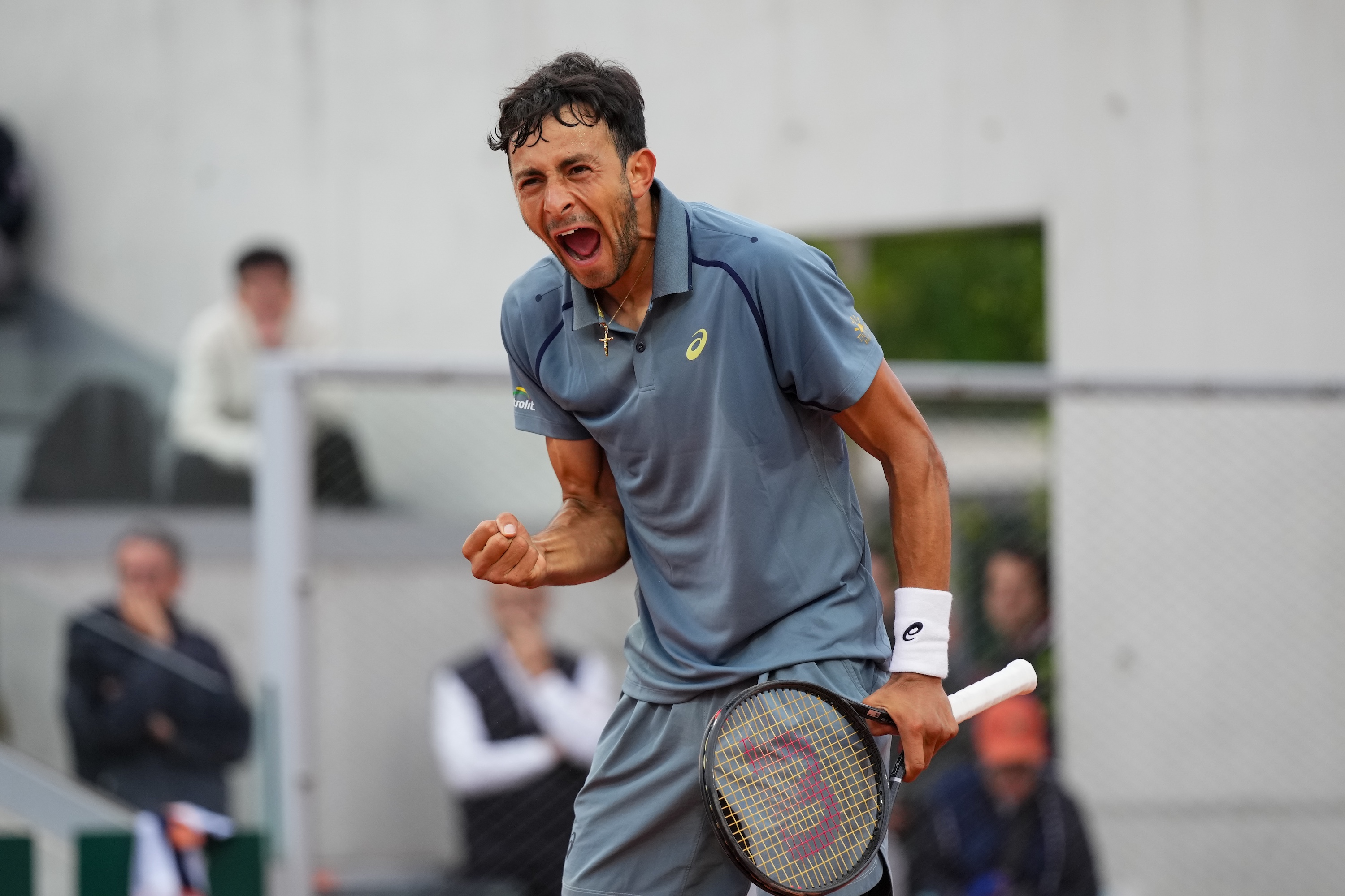 Emilio Nava, first round qualifying, Roland-Garros 2026
