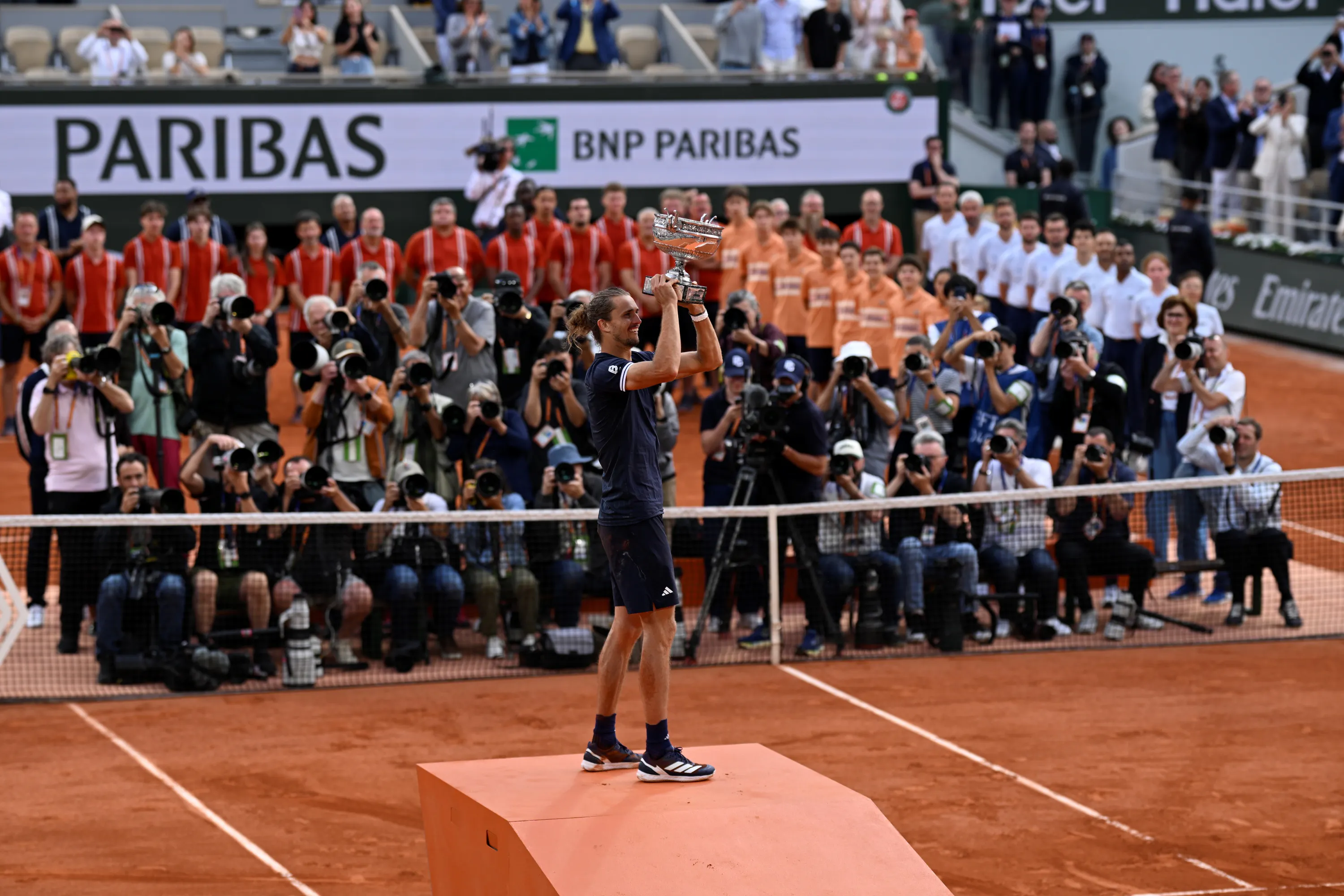 Alexander Zverev / Finale messieurs - trophée - Roland-Garros 2026