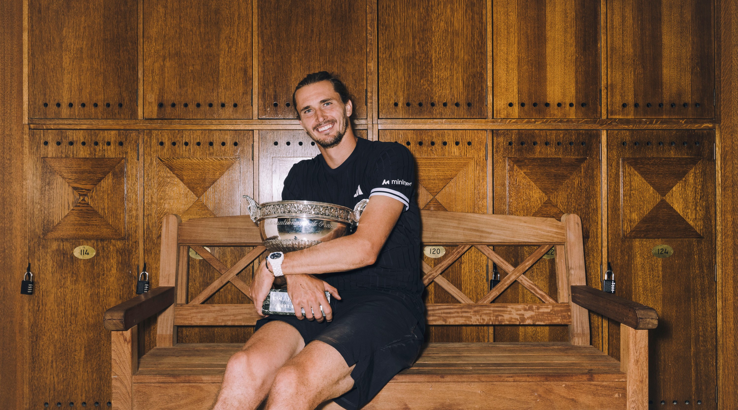 Alexander Zverev / Finale - trophée - vestiaires - Roland-Garros 2026 2026 