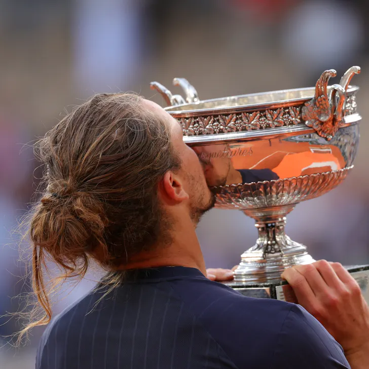 Alexander Zverev / Roland-Garros 2026, simple messieurs / coupe des Mousquetaires Alexander Zverev / Roland-Garros 2026, simple messieurs / coupe des Mousquetaires