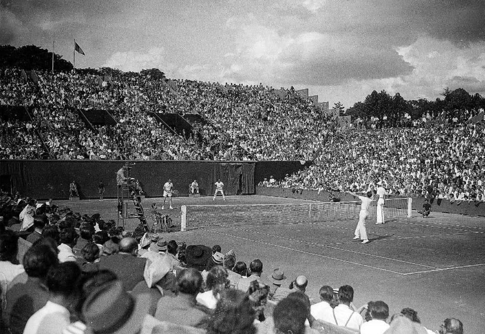 Marcel Bernard Yvon Petra finale double Roland-Garros 1946 contre Morea et Segura / Bernard and Petra, 1946 men's doubles final French Open (vs Morea and Segura).