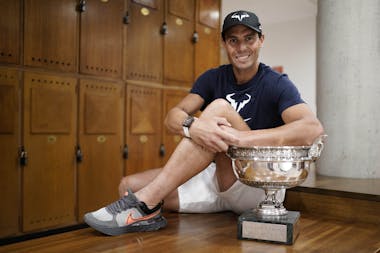 Rafael Nadal, Roland Garros 2022, locker room, trophy, final