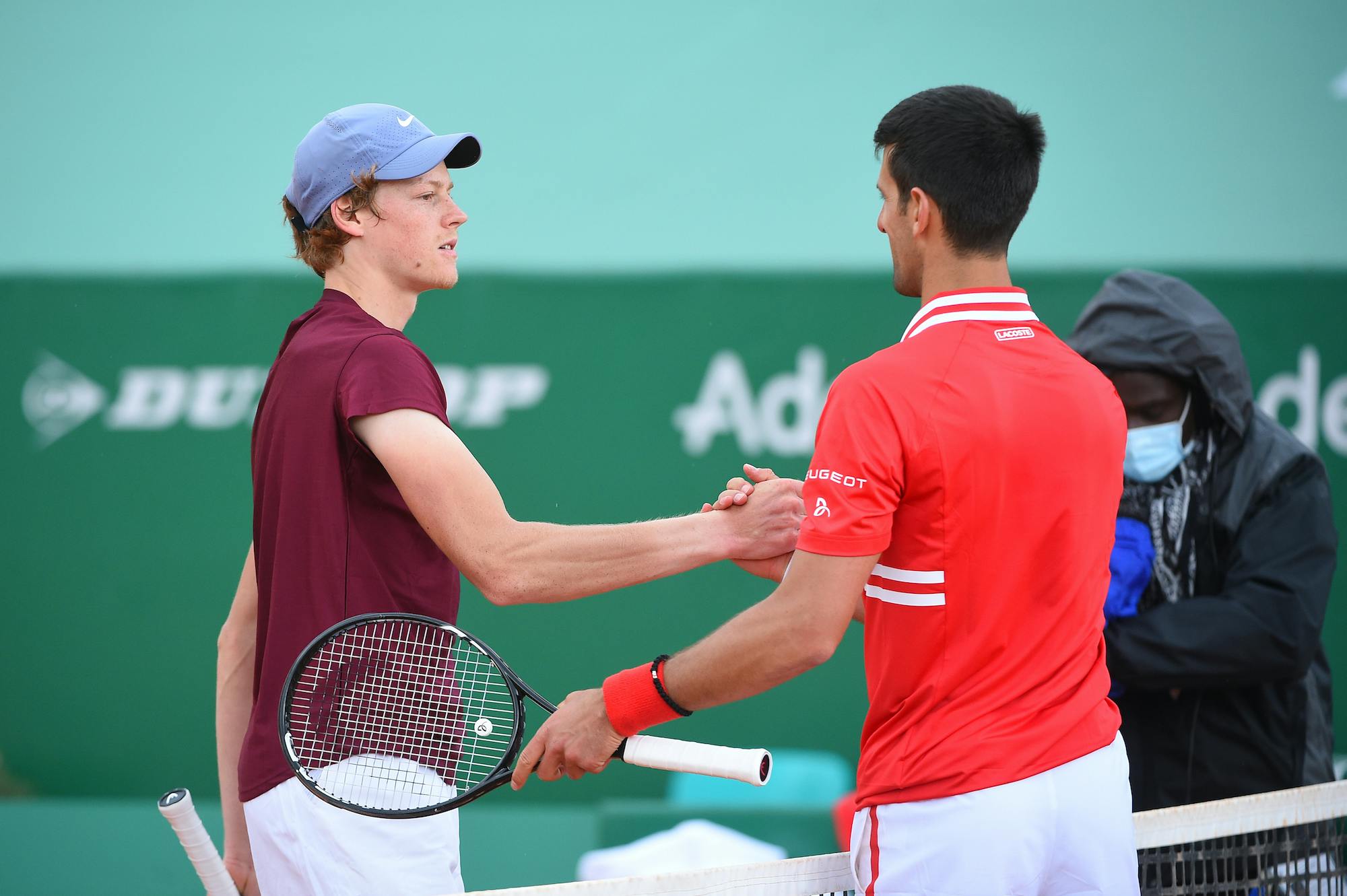 Sinner à l'école Djokovic RolandGarros Le site officiel du Tournoi de RolandGarros 2023 Sinner à l'école Djokovic RolandGarros Le site officiel du Tournoi de RolandGarros 2023