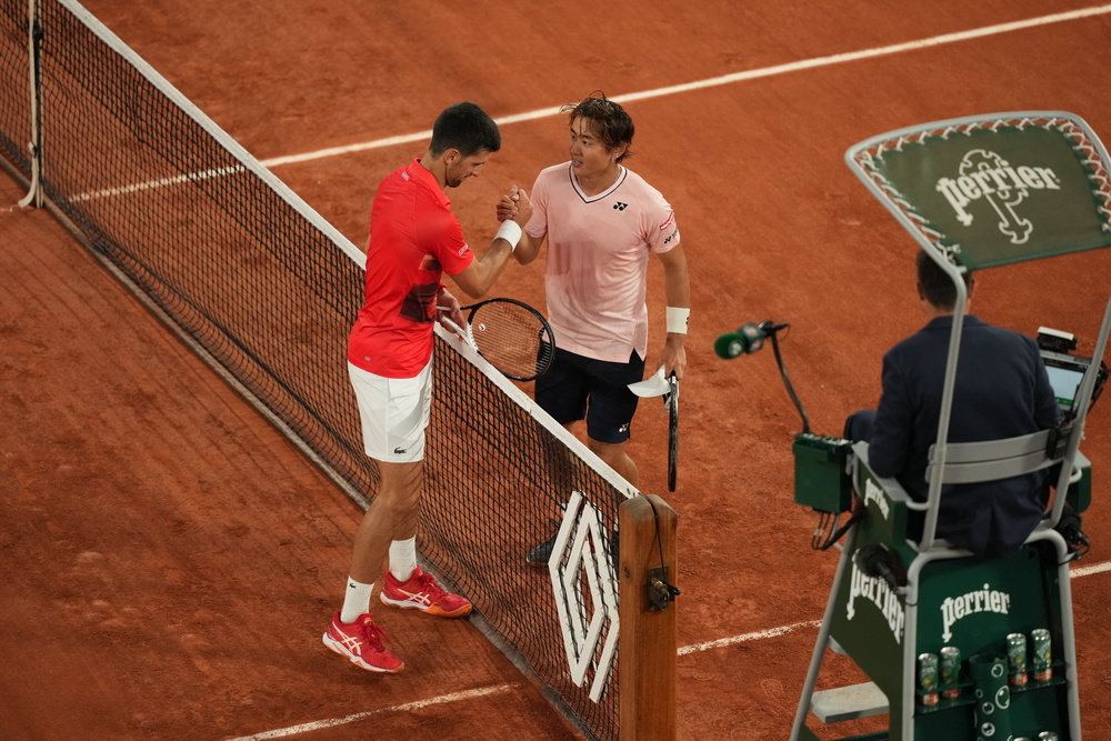 Novak Djokovic et Yoshihito Nishioka / Premier tour Roland-Garros 2022