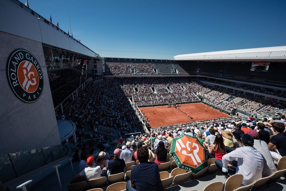 Crowd on the Philippe-Chatrier during Roland-Garros 2021