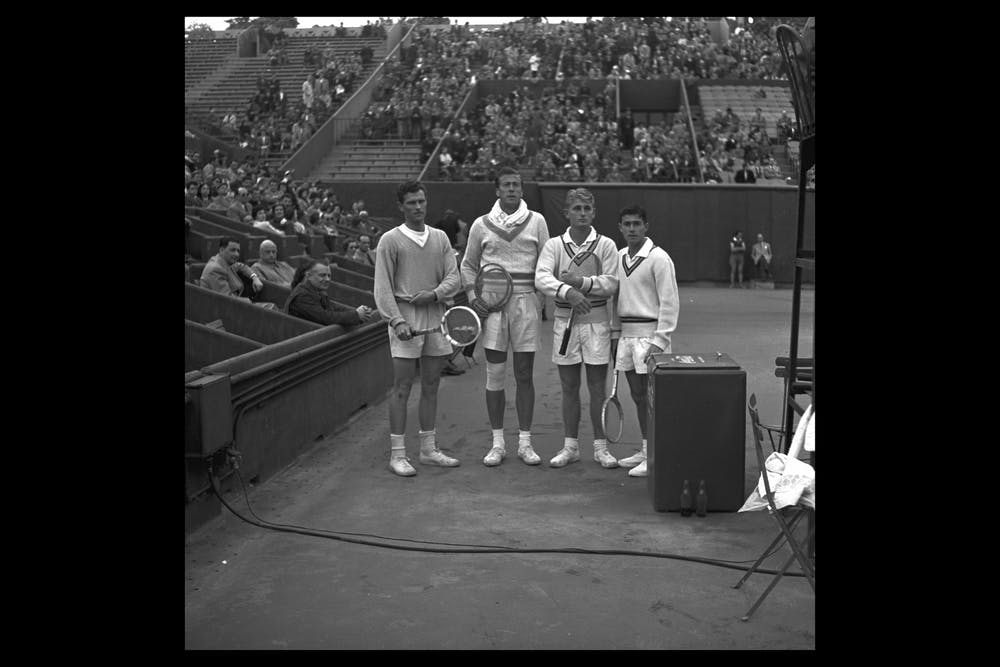 BUDGE PATTY, LEW HOAD, KEN ROSEWALL, RENCONTRE INTERNATIONAL LAWN TENNIS CLUB 1954, FRANCE VS GRANDE-BRETAGNE