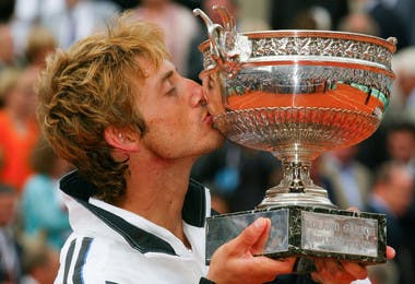 Juan Carlos Ferrero Roland-Garros 2003 French Open champion.