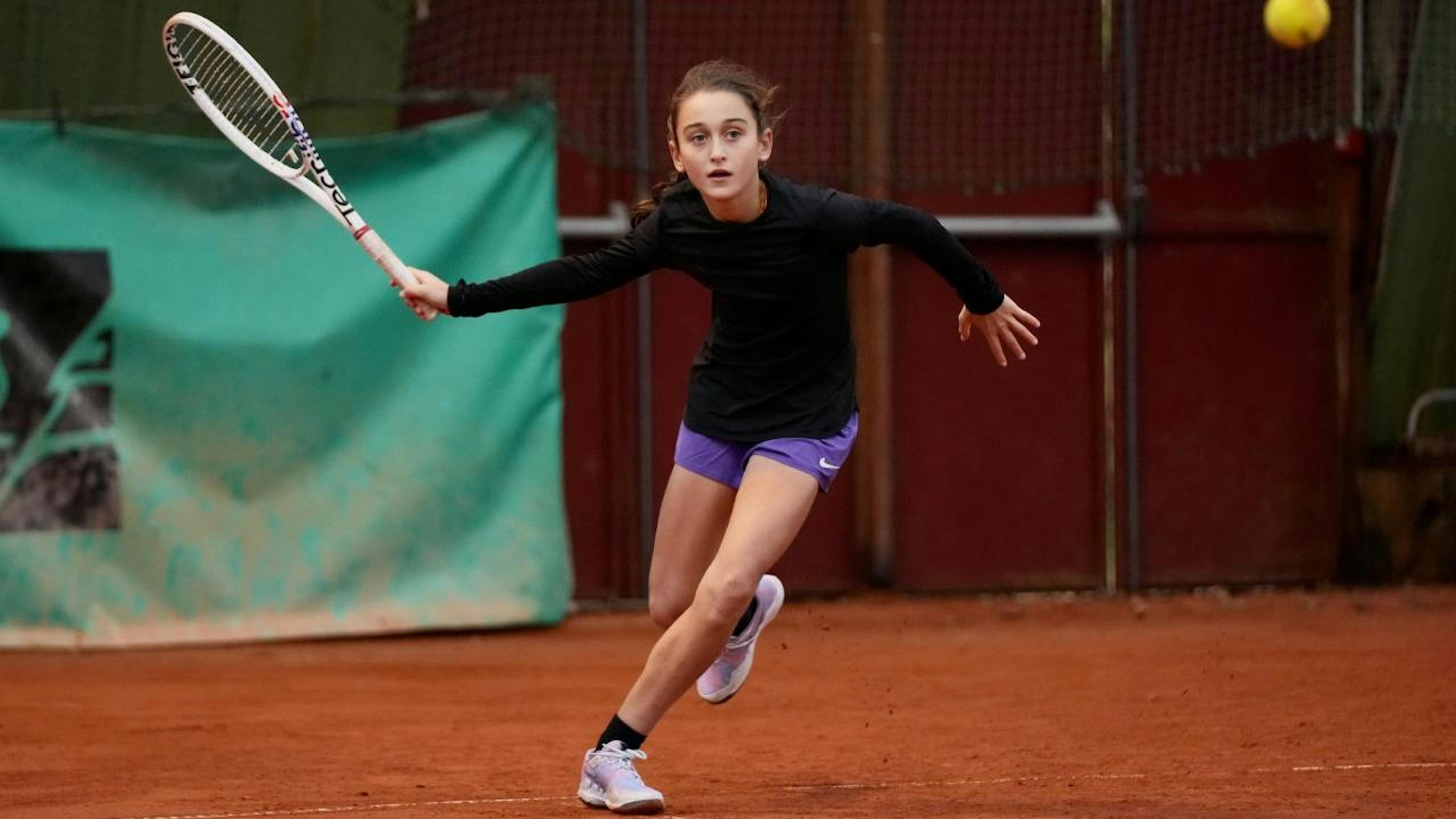 Après un début de match compliqué, Ninon Carpentier a déployé ses ailes pour se propulser vers la finale.