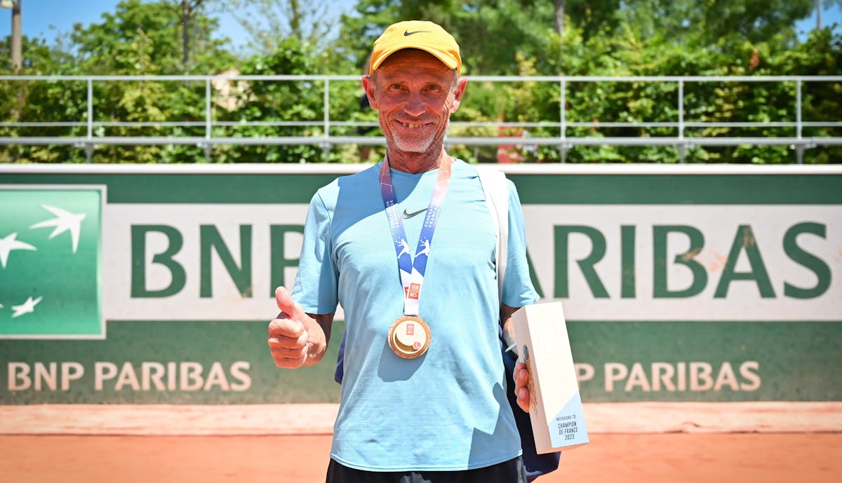 70 ans messieurs : Gresy, la pleine maîtrise | Fédération française de tennis