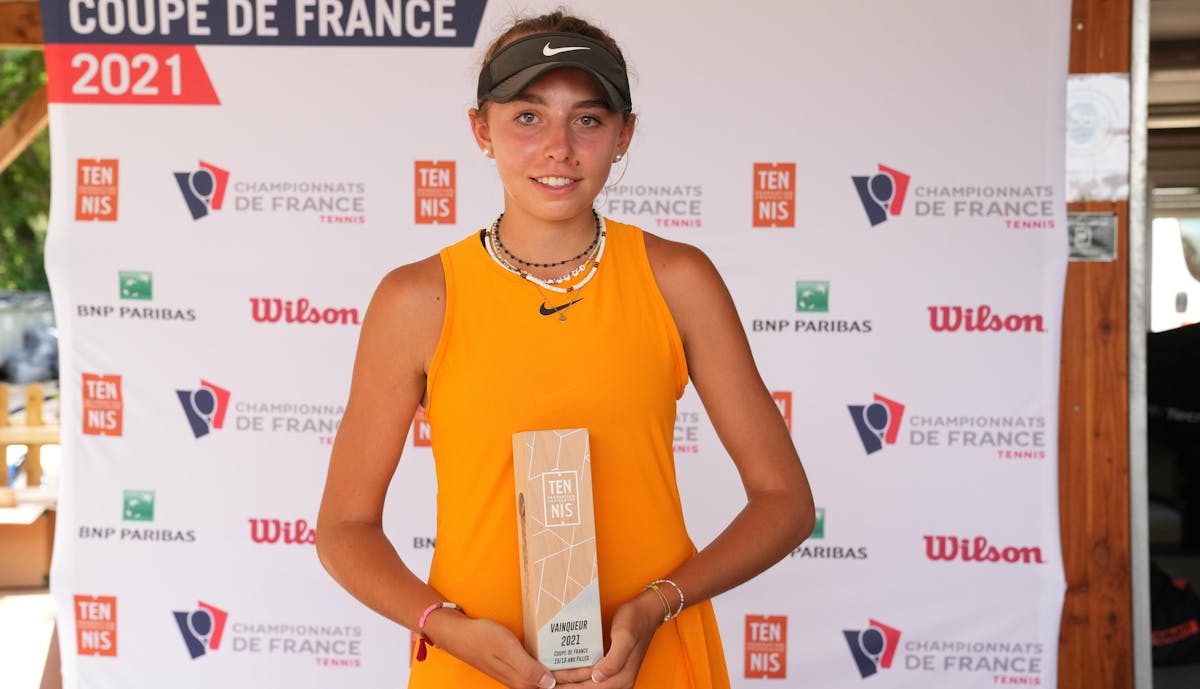 15-16 ans : Lucie Pawlak ne s'arrête plus ! | Fédération française de tennis