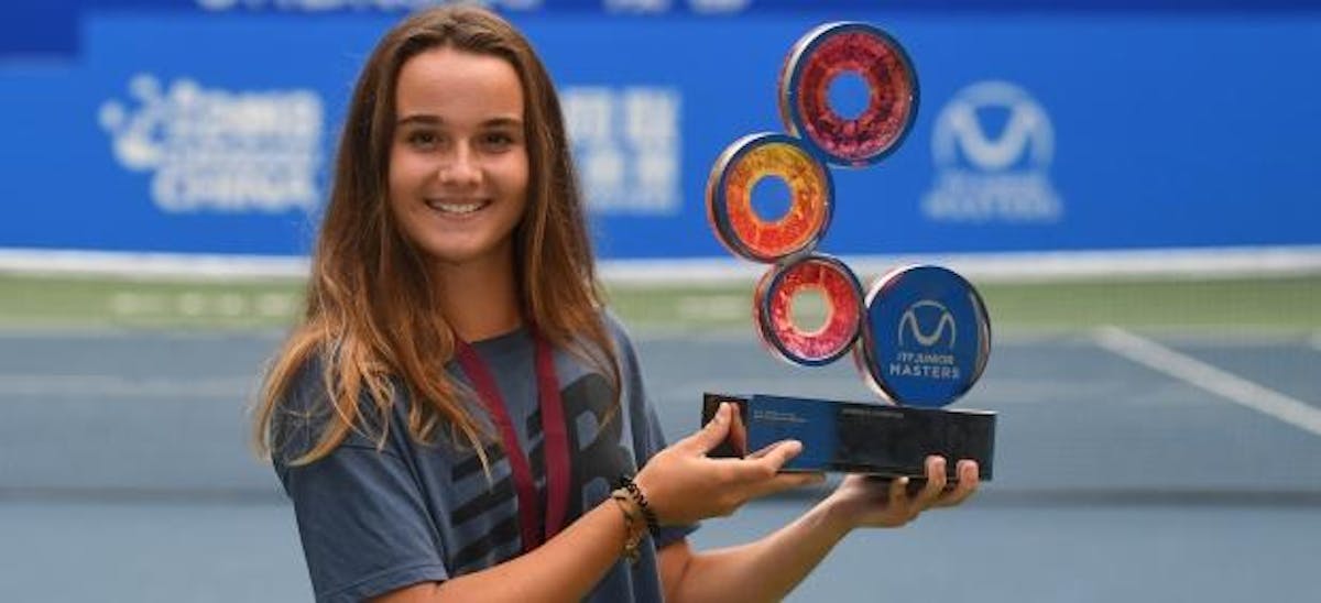 Clara Burel au sommet ! | Fédération française de tennis