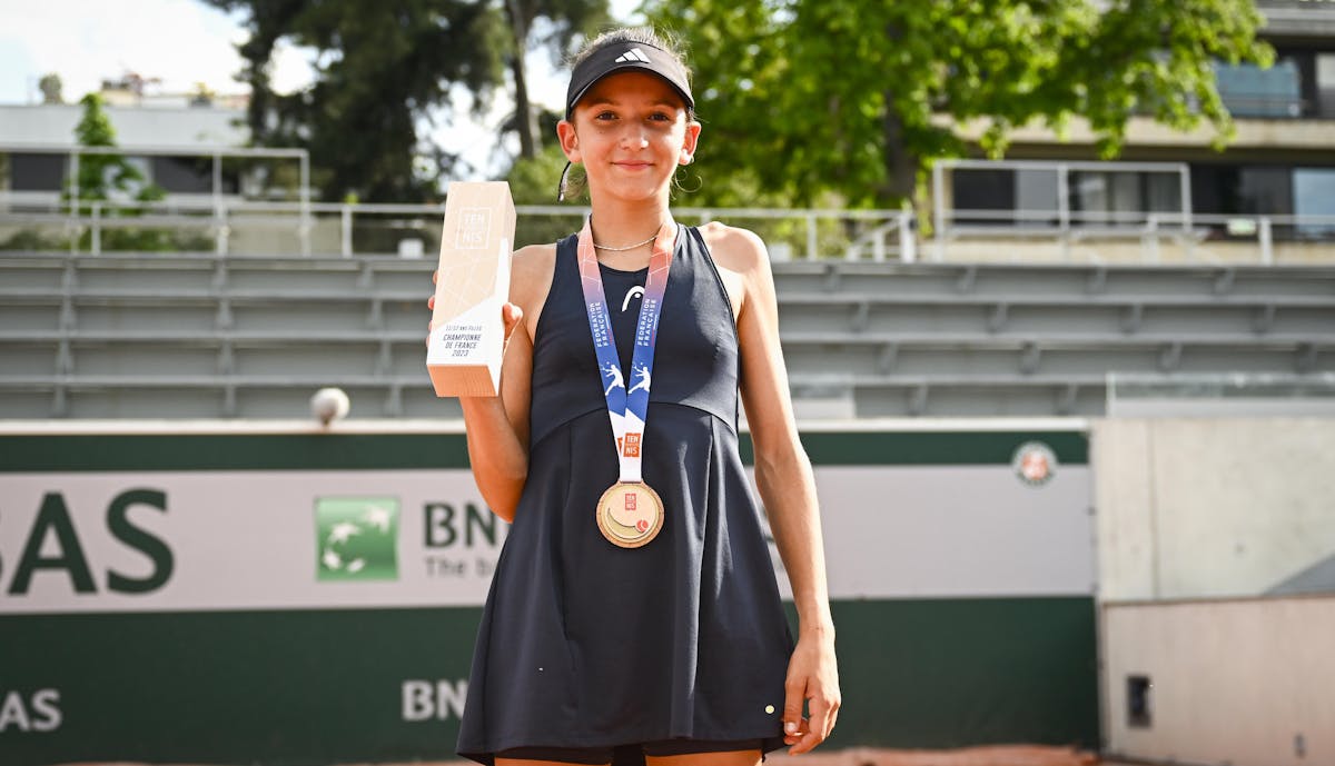 11/12 ans filles : Capucine Charcosset prend sa revanche | Fédération française de tennis
