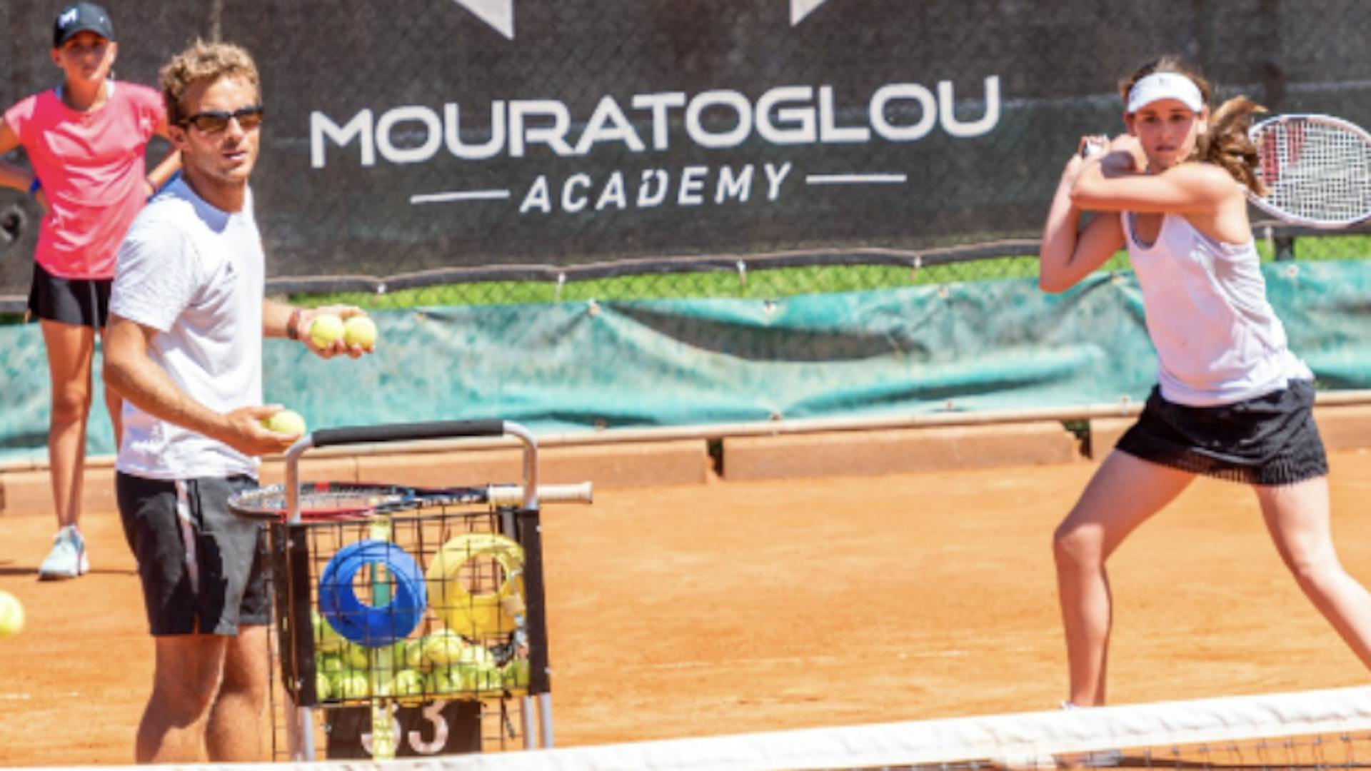 Jordan donne des cours à la Patrick Mouratoglou Academy