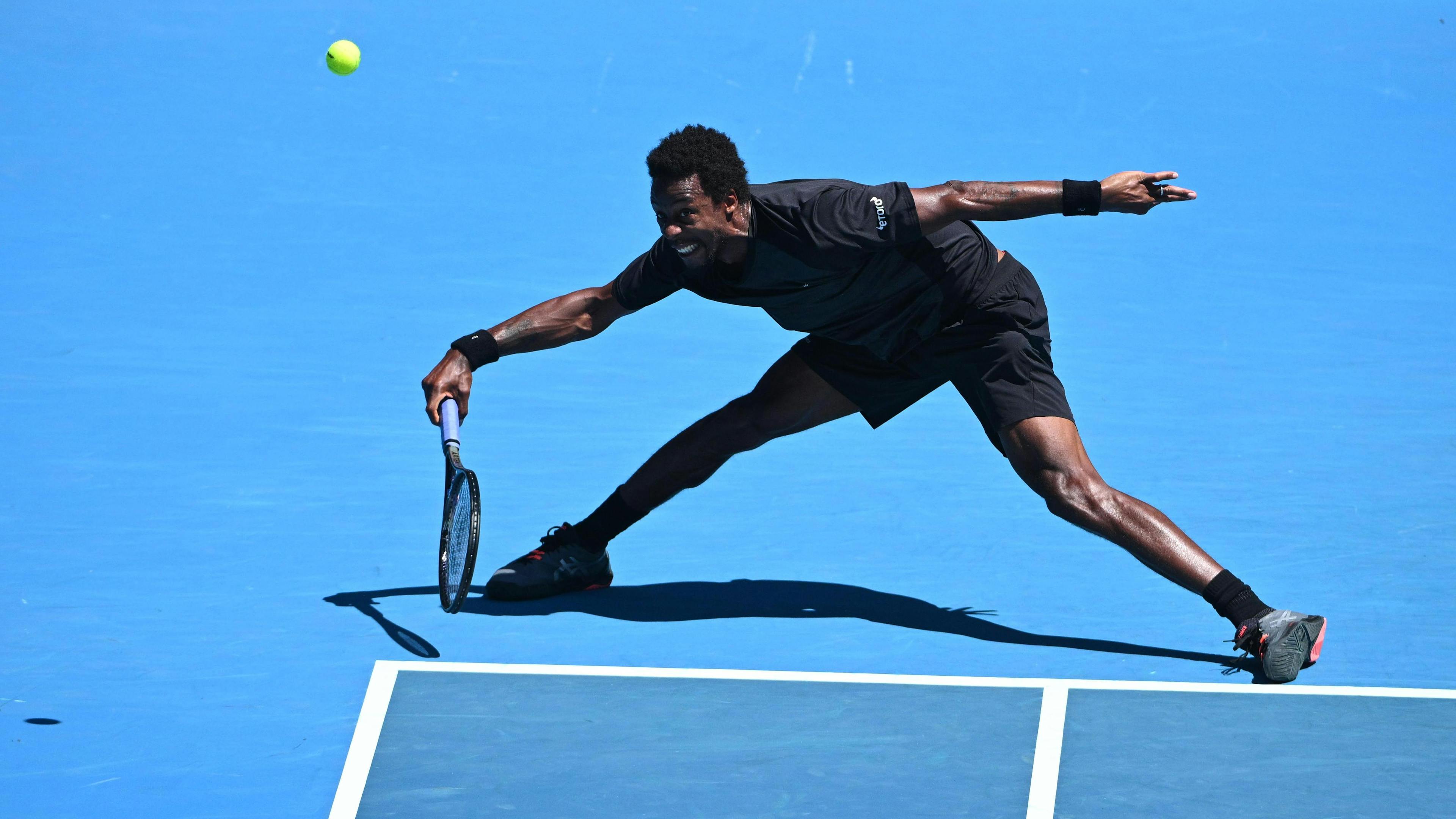 La couverture de terrain de Gaël Monfils a encore fait des merveilles ce vendredi à Melbourne.