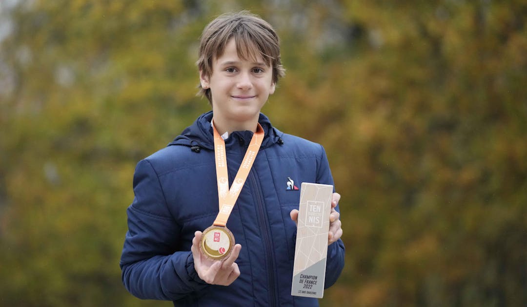 12 ans garçons : Luca Iliescu, comme un grand | Fédération française de tennis