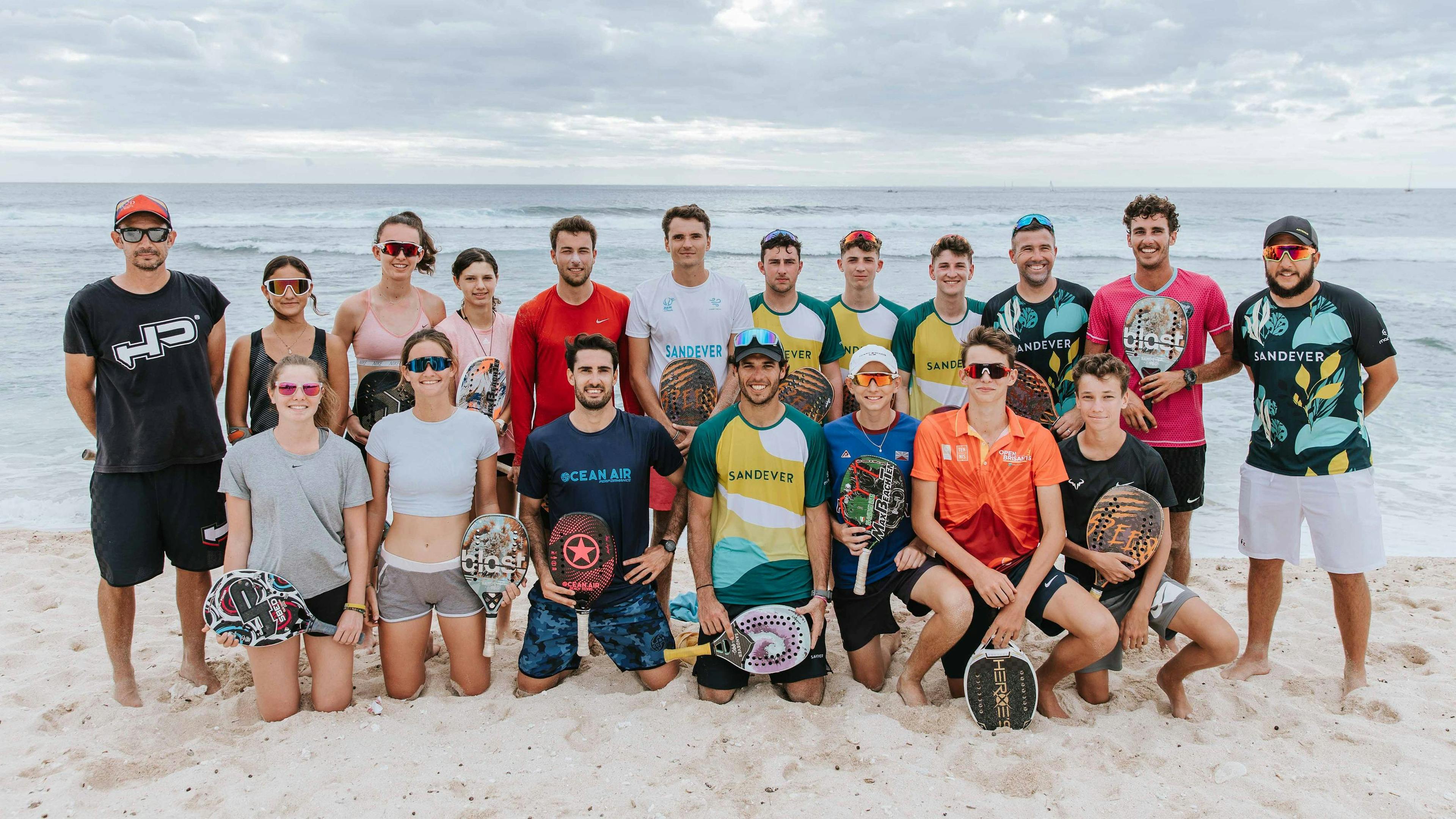 Une partie du groupe France réuni à la Réunion pour un stage de préparation