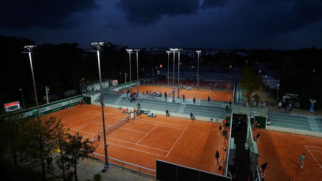 Roland-Garros, la jauge à 1 000 spectateurs par jour | Fédération française de tennis