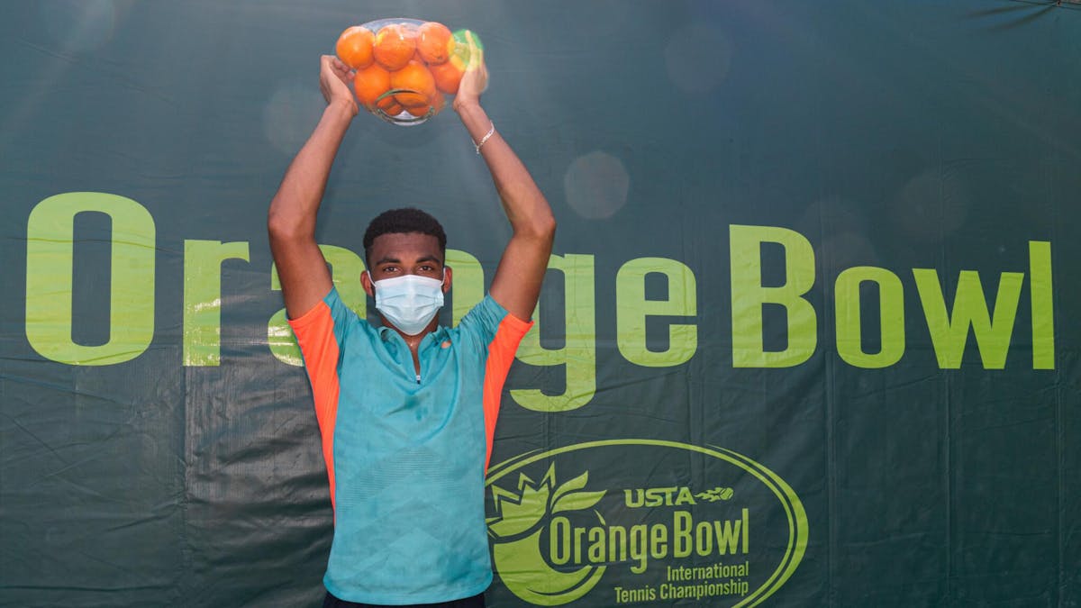 Arthur Fils, vainqueur de l'Orange Bowl U18 ©Joe Guzy / USTA