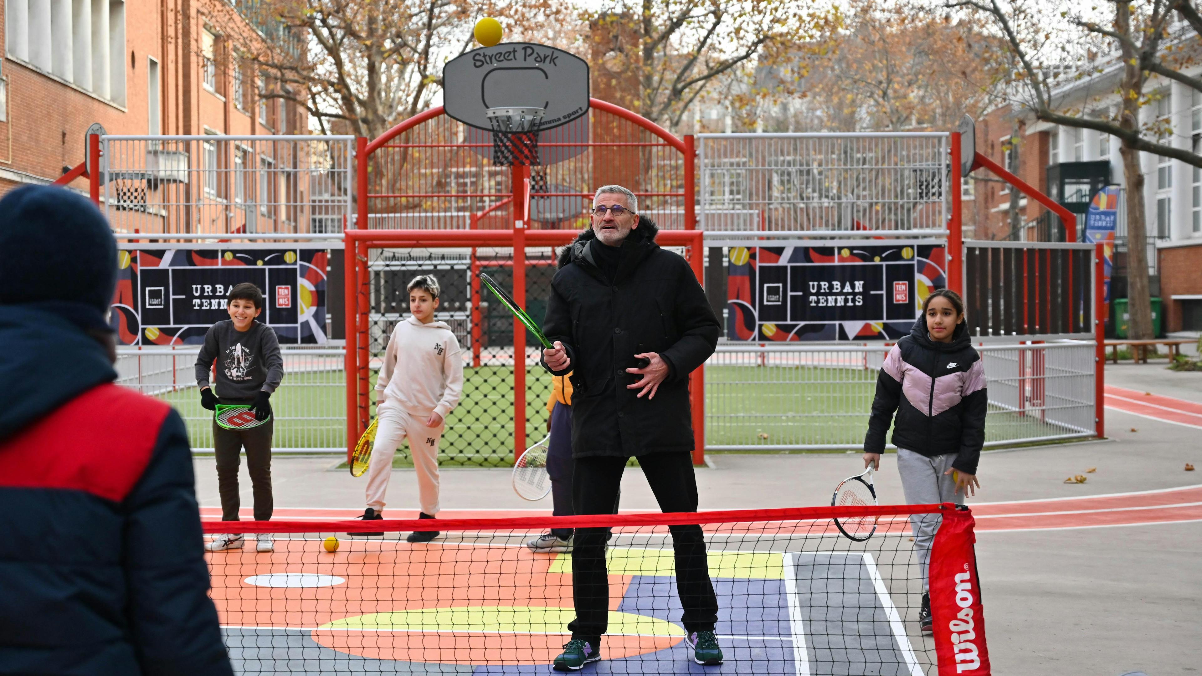 Le court a été inauguré en présence du président de la FFT, Gilles Moretton.