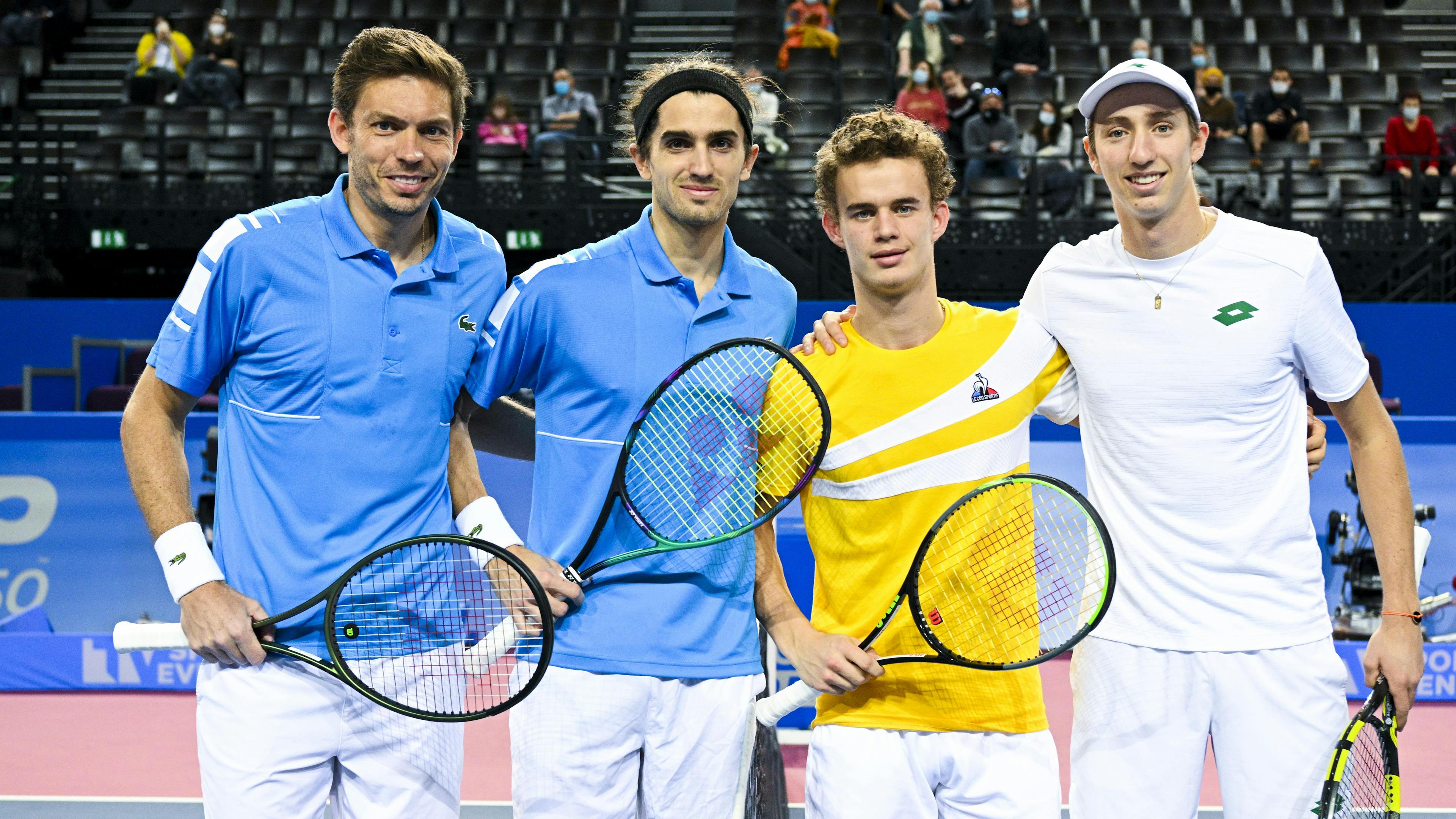 Plusieurs années d'écart séparent Nicolas Mahut et Pierre-Hugues Herbert de Luca Van Assche et Sascha Gueymard Wayenburg. L'expérience l'a emporté !