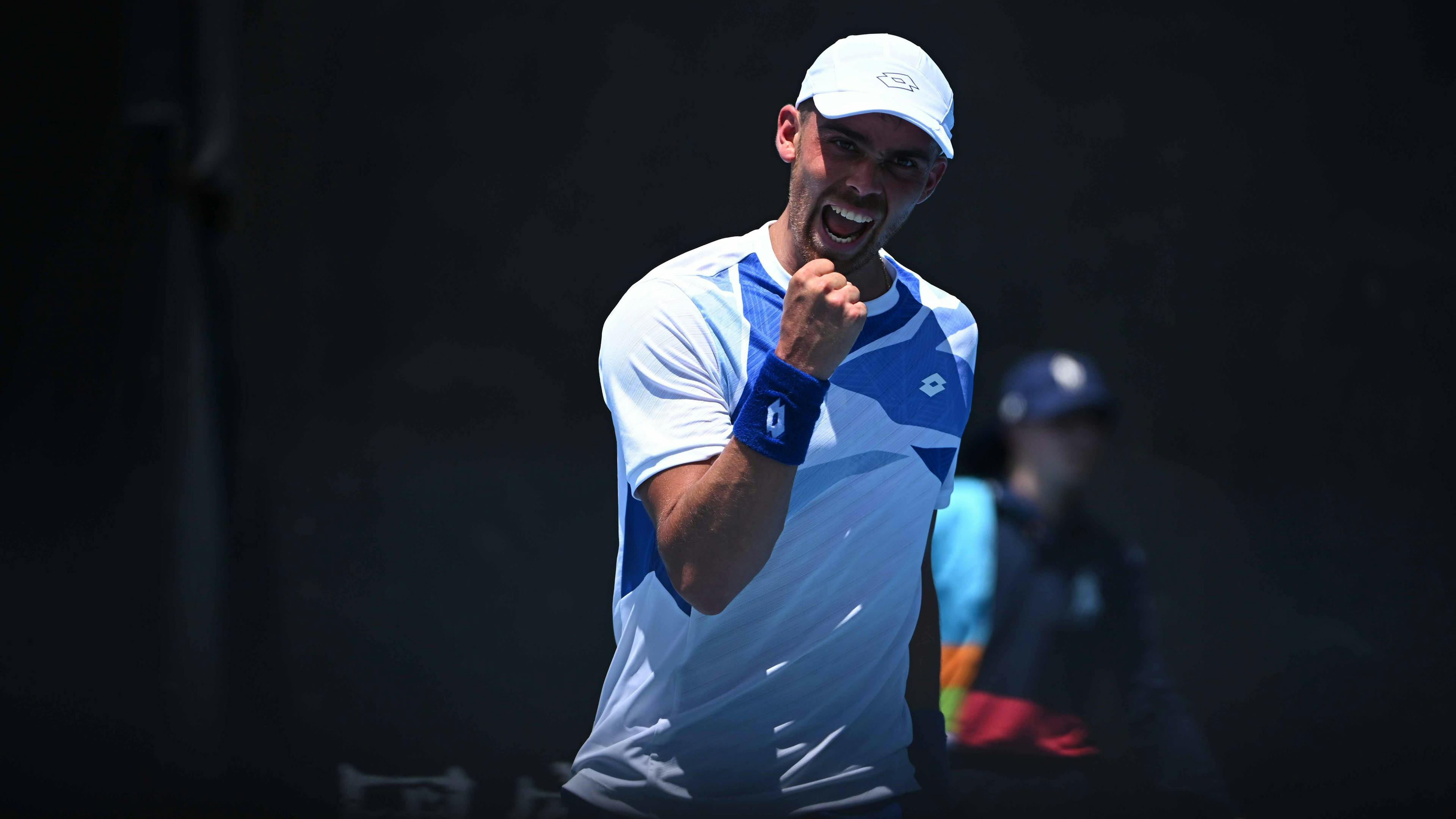 Benjamin Bonzi franchit le 1er tour à Melbourne comme l'an passé.