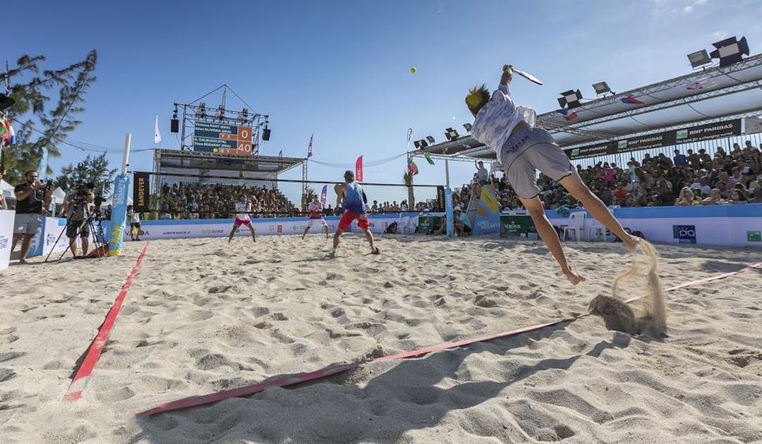 Le Beach tennis est une institution à la Réunion, à l'image du très populaire Open des Brisants.