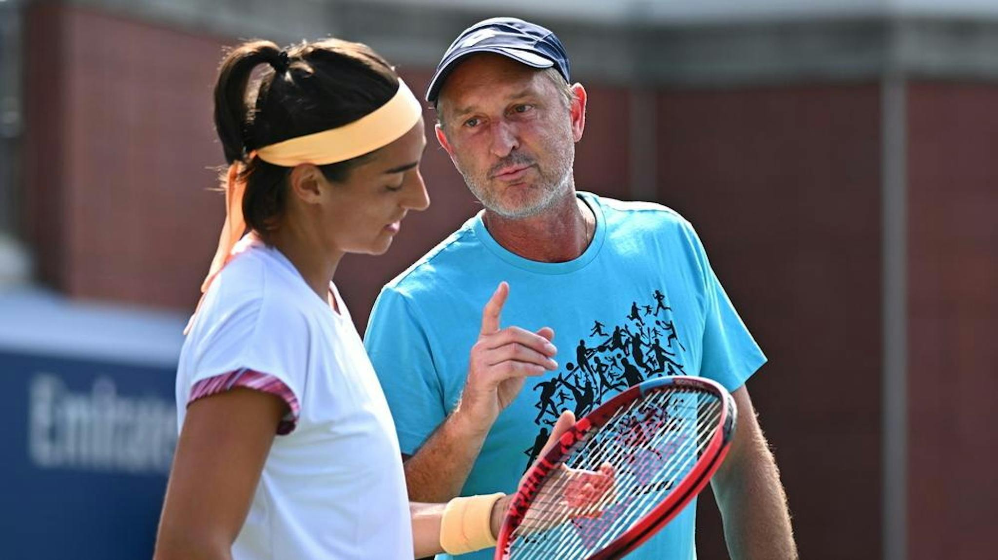 A l'image de Caroline Garcia, qui a pris le temps de clarifier son identité de jeu avec son père Louis-Paul et son entraîneur actuel Bertrand Perret, prenez le temps de la réflexion.