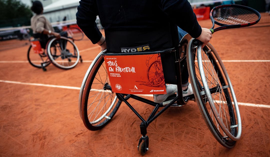 &quot;Tous en fauteuil&quot; : champions et personnalités mouillent le maillot ! | Fédération française de tennis