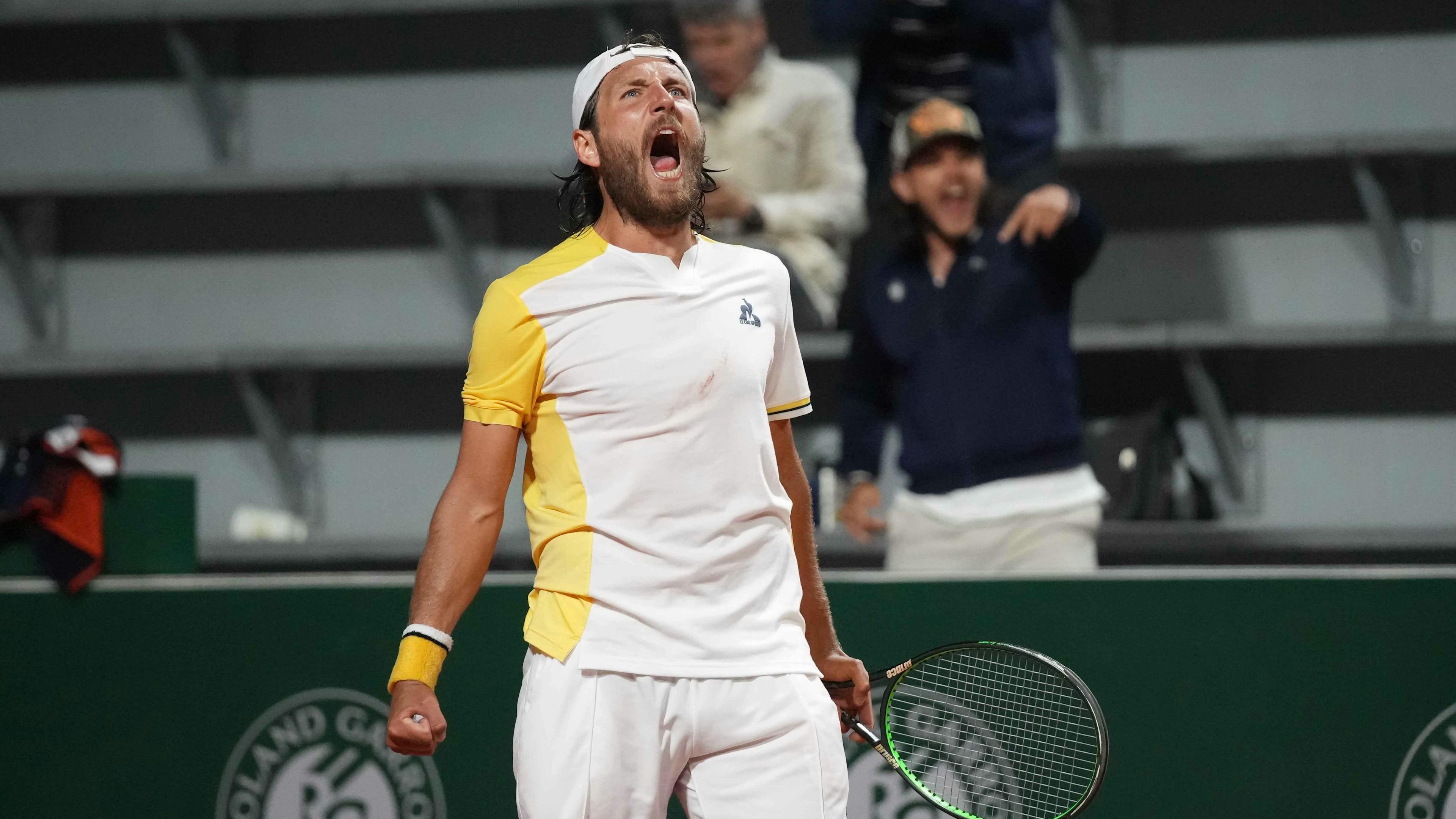 Lucas Pouille laisse exploser sa joie. Cap vers le 2e tour !