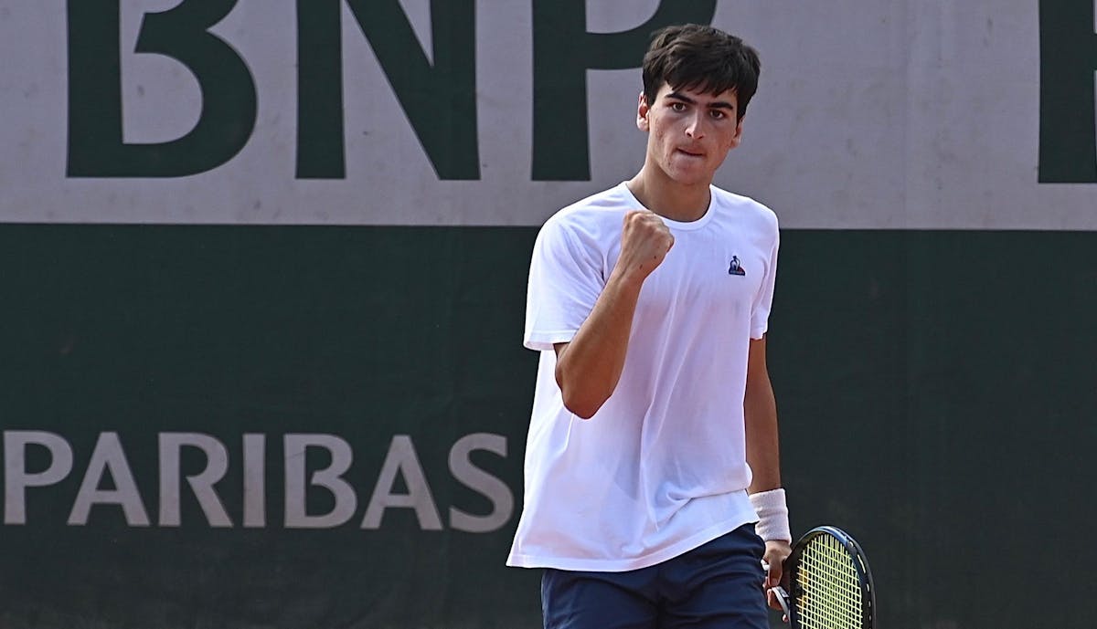 17-18 ans : Joe Misrahi, le triomphe du favori | Fédération française de tennis