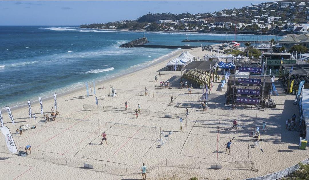 Carré beach : Guadeloupe, la Réunion : deux "plages", deux ambiances... | Fédération française de tennis